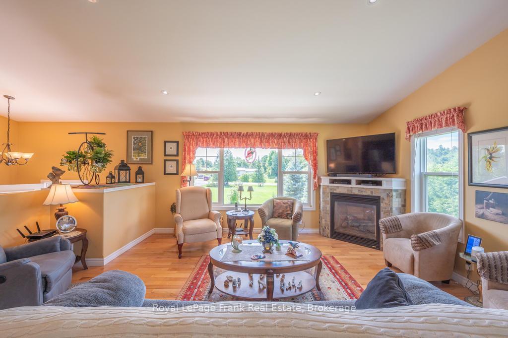 Photo 20 of 406 Lakehurst Circle Road, Trent Lakes — HOMEH