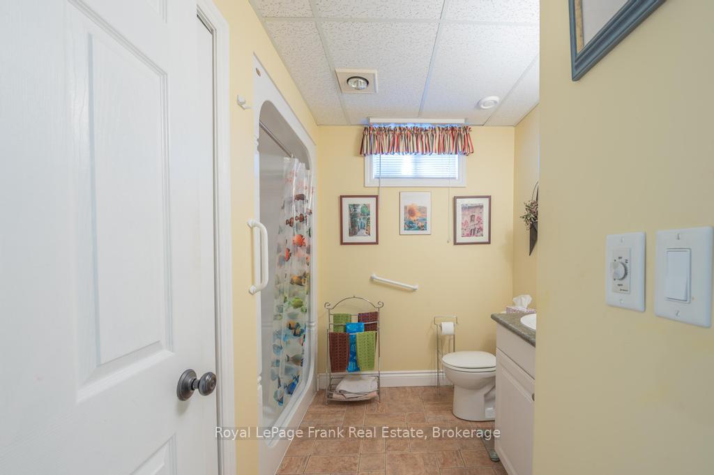 Photo 34 of 406 Lakehurst Circle Road, Trent Lakes — HOMEH