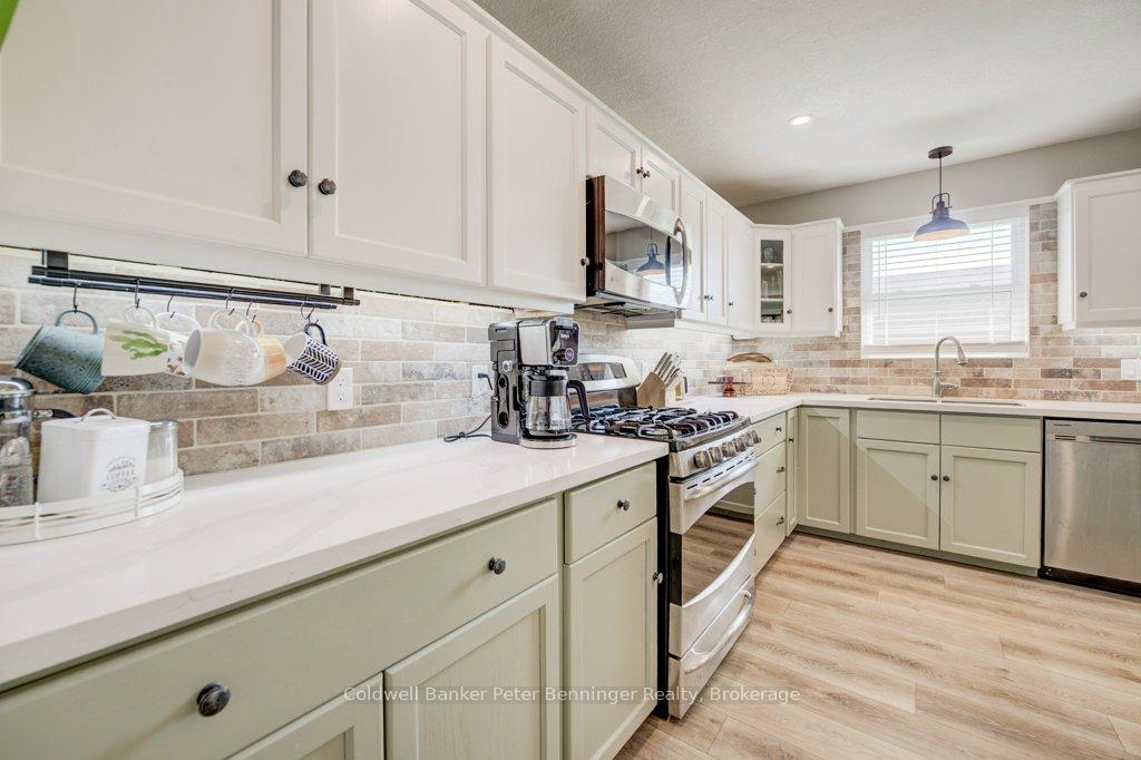 Photo 14 of 8 West River Road, Brockton — HOMEH
