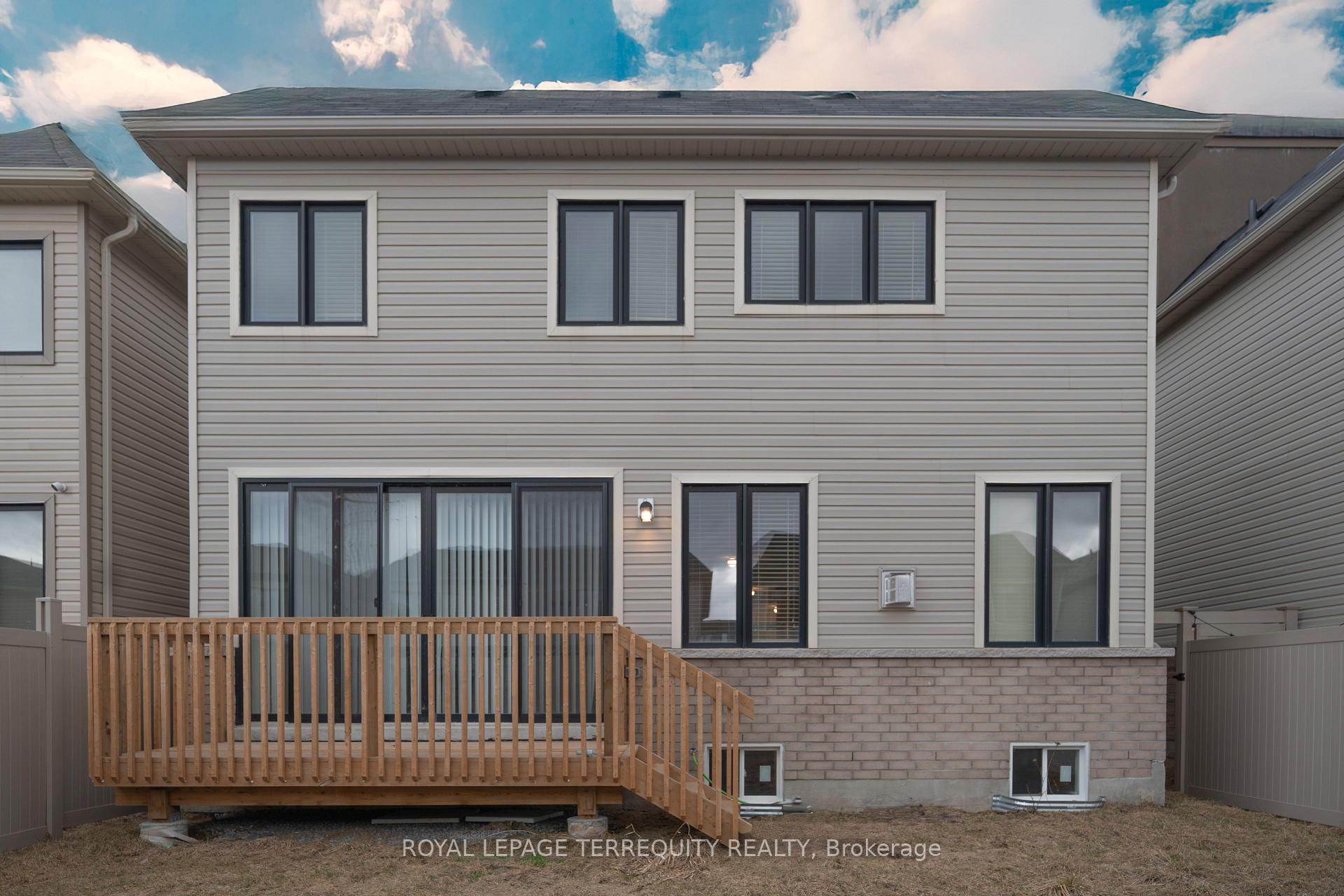 Photo 26 of 27 Clipper Lane, Clarington, Bowmanville — HOMEH