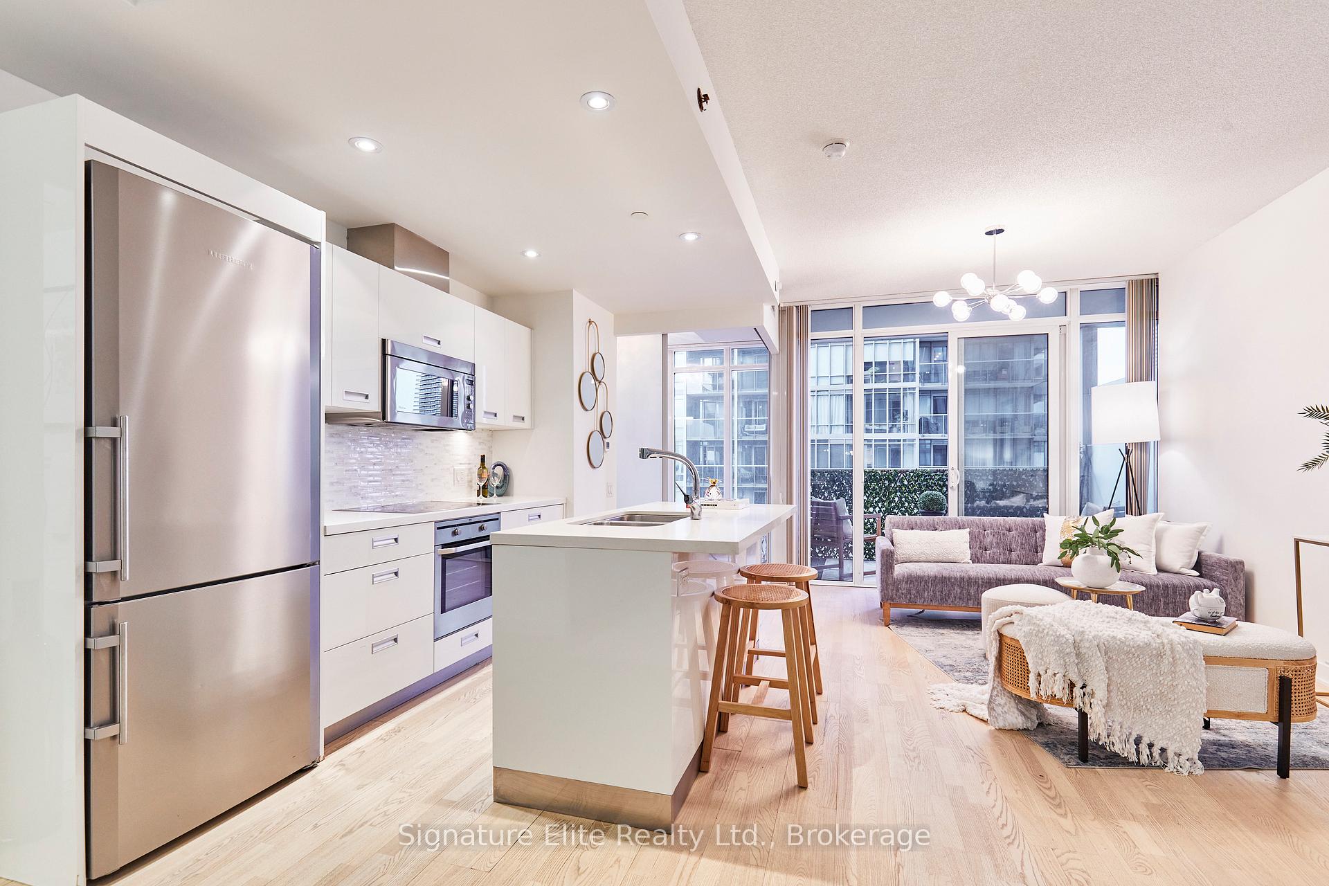 Front of Unit 1210, 88 Park Lawn Road