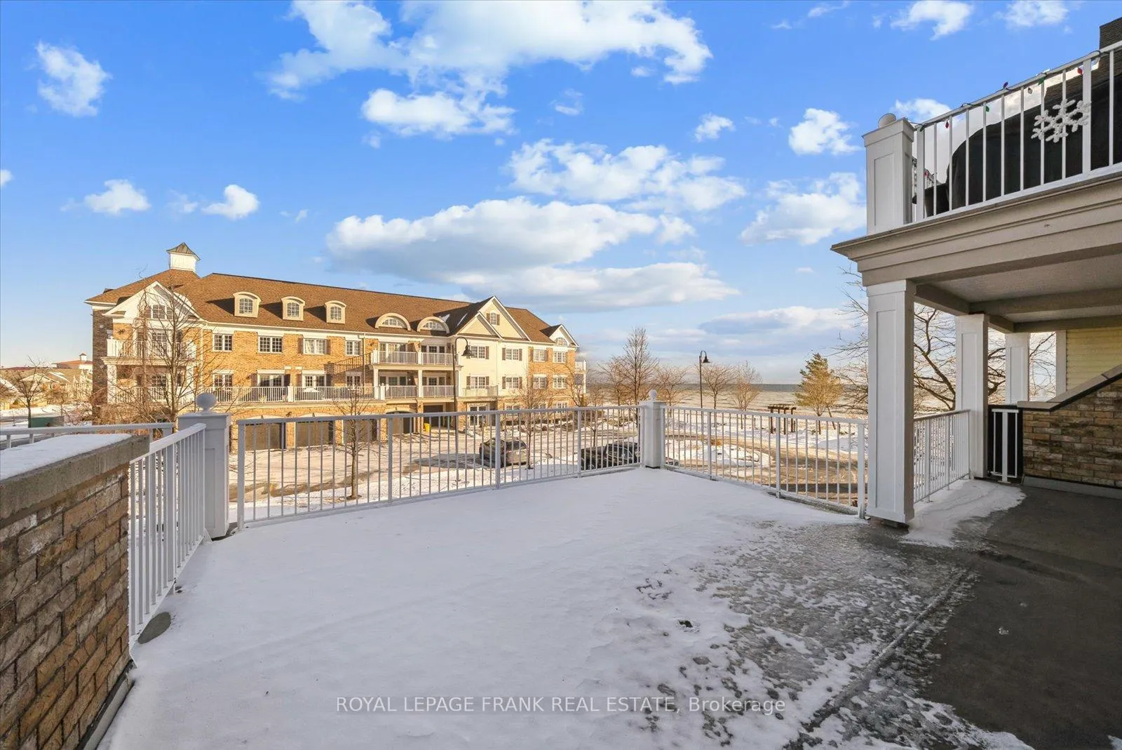 Photo 16 of Unit 204, 385 Lakebreeze Drive, Clarington, Newcastle — HOMEH
