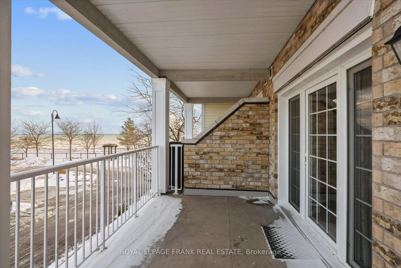 Photo 19 of Unit 204, 385 Lakebreeze Drive, Clarington, Newcastle — HOMEH