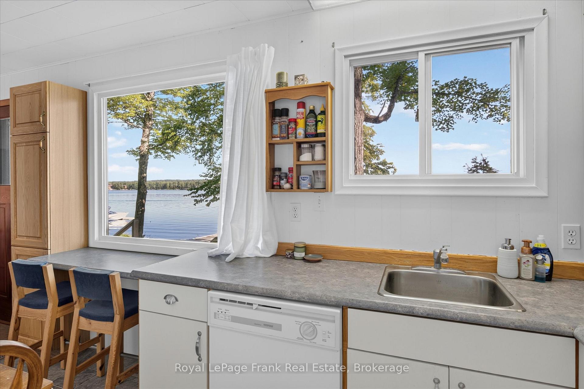 Photo 13 of 2310 Armstrong Lane, Selwyn — HOMEH