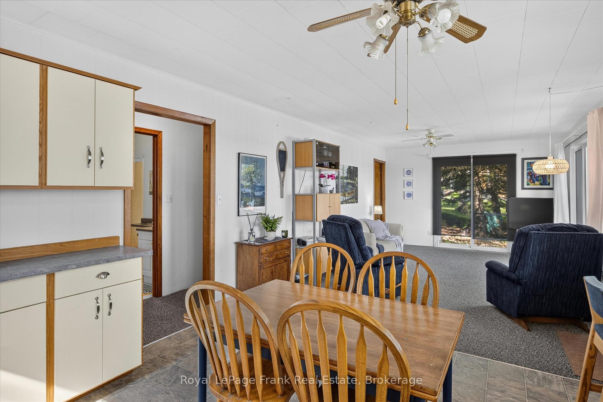 Photo 14 of 2310 Armstrong Lane, Selwyn — HOMEH