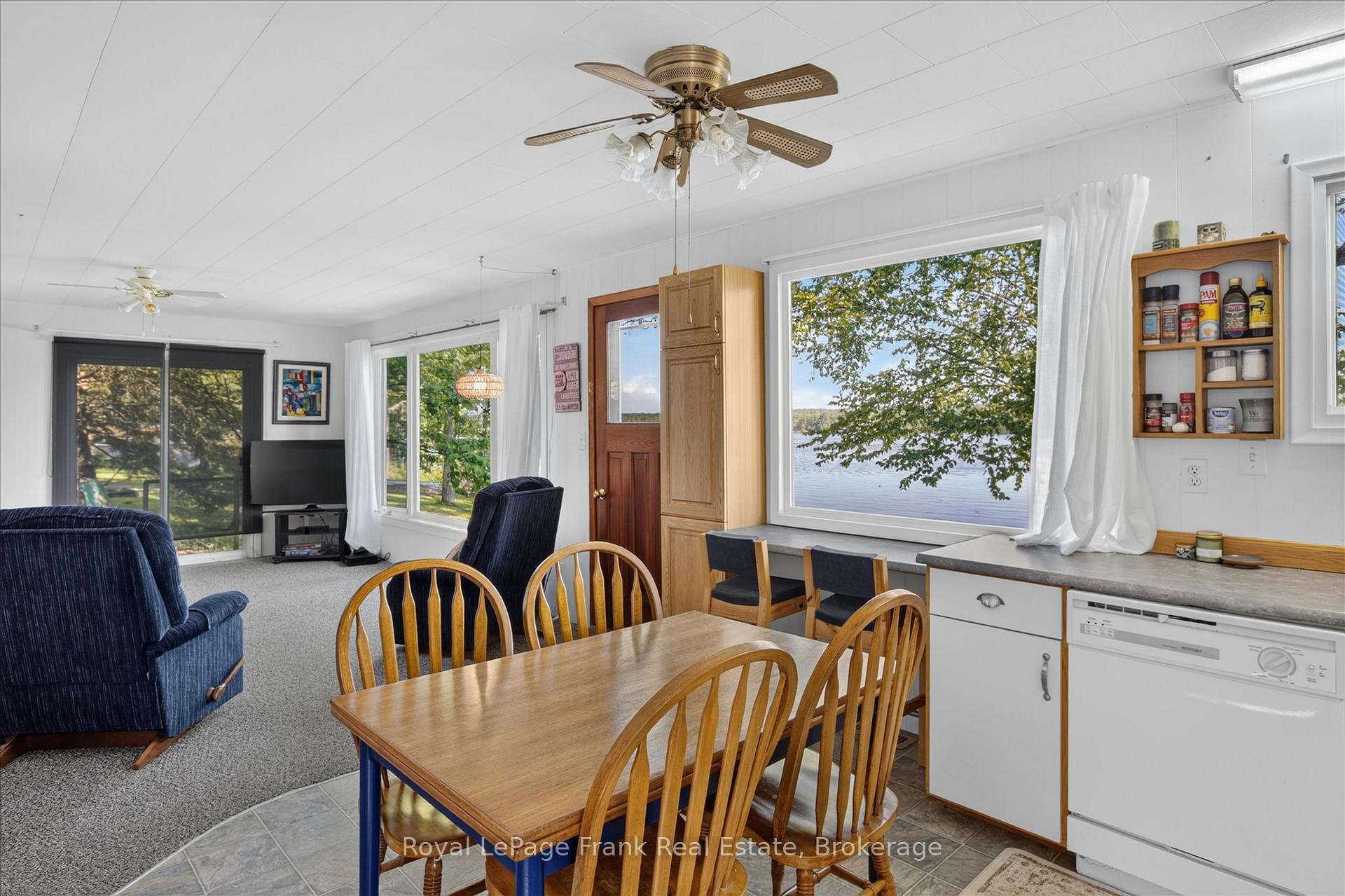 Photo 15 of 2310 Armstrong Lane, Selwyn — HOMEH