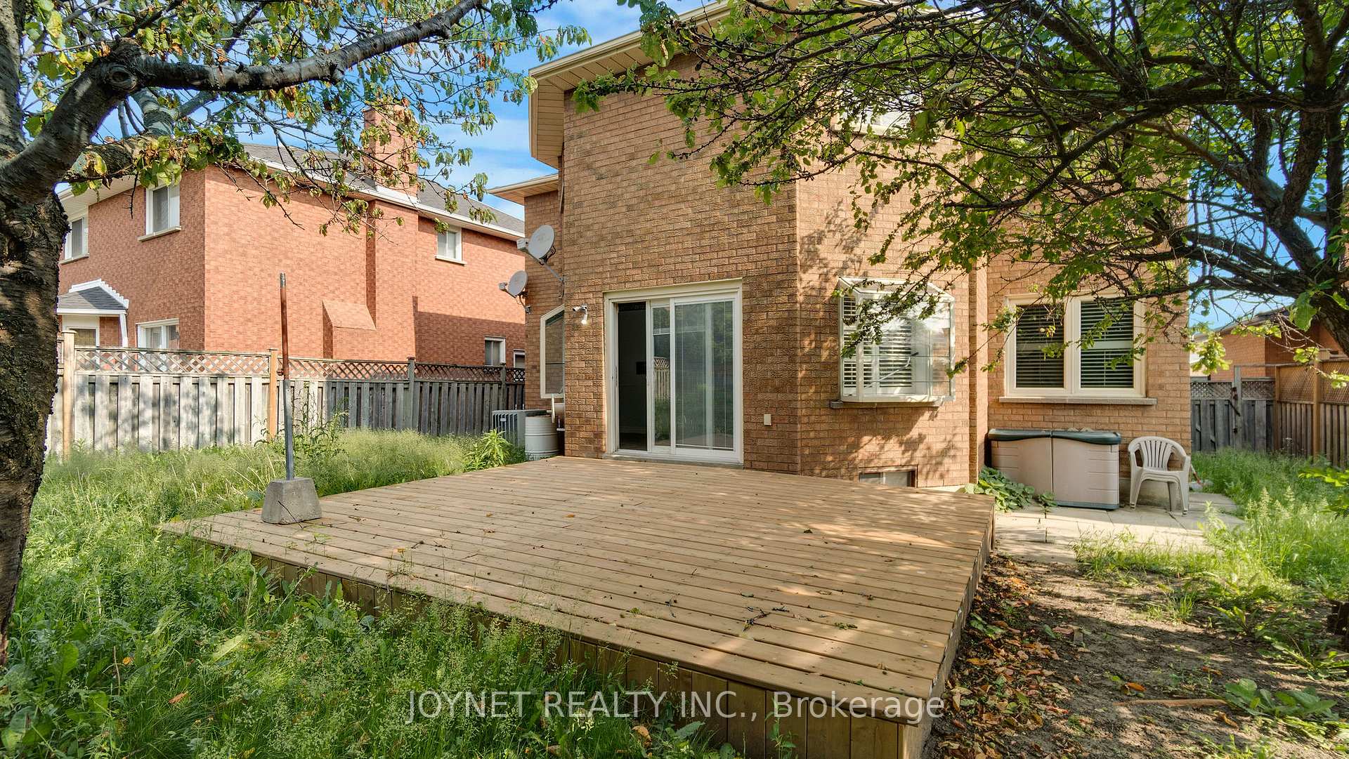 Photo 45 of 43 Castlehill Road, Vaughan, Maple — HOMEH