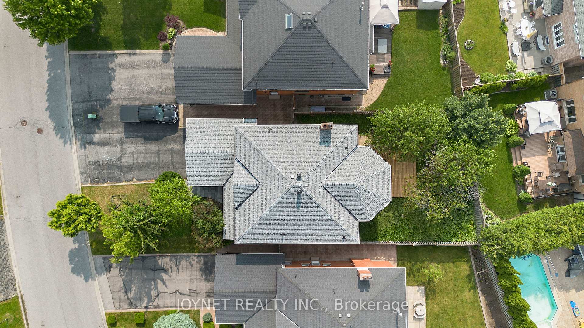 Photo 47 of 43 Castlehill Road, Vaughan, Maple — HOMEH