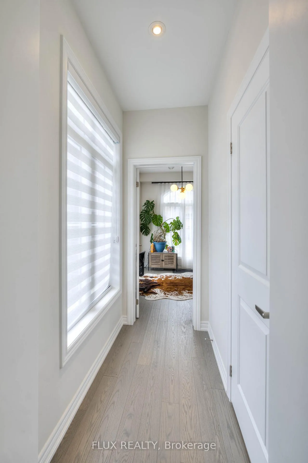 Photo 6 of 2 Stonehill Avenue, Kitchener — HOMEH