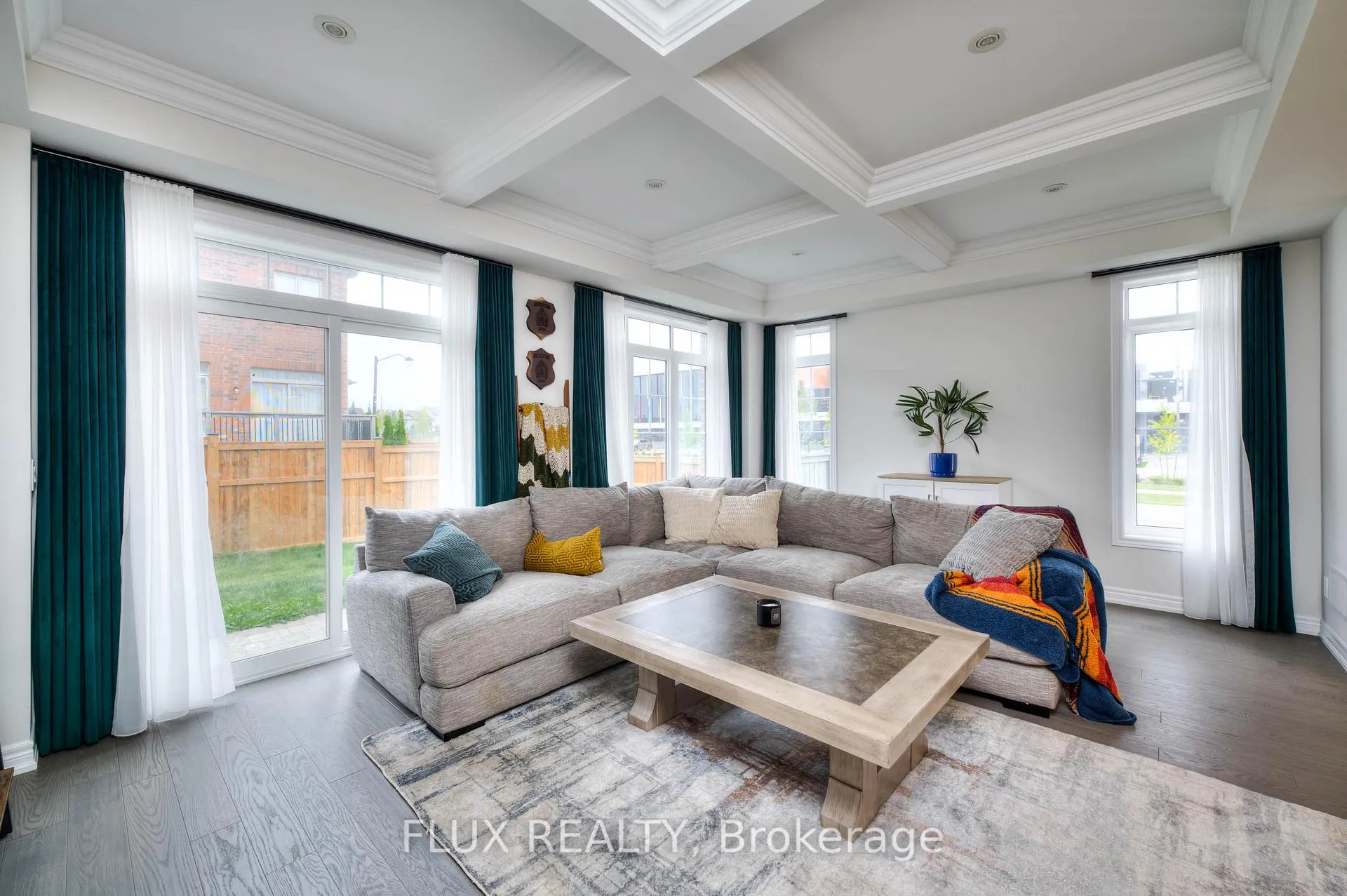 Photo 18 of 2 Stonehill Avenue, Kitchener — HOMEH