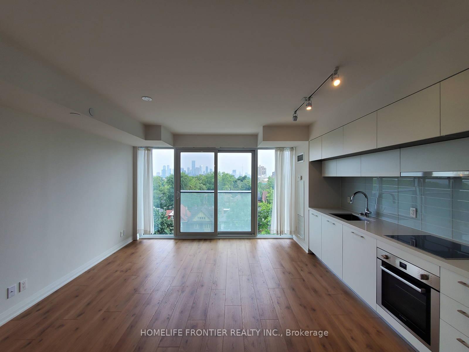 Photo 3 of Unit 811, 99 Foxbar Road, Toronto, Yonge-St. Clair — HOMEH
