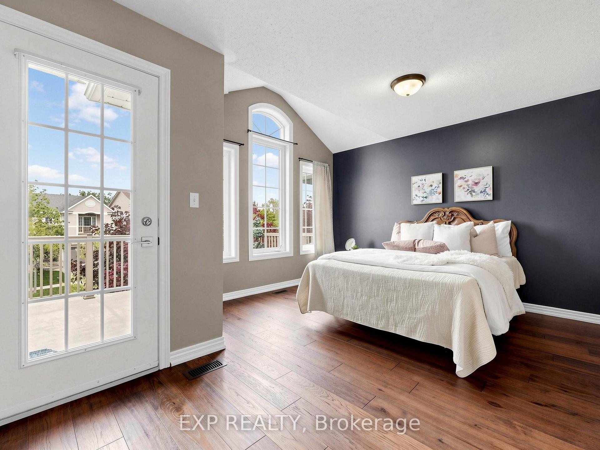Photo 25 of 74 Darius Harns Drive, Whitby, Brooklin — HOMEH