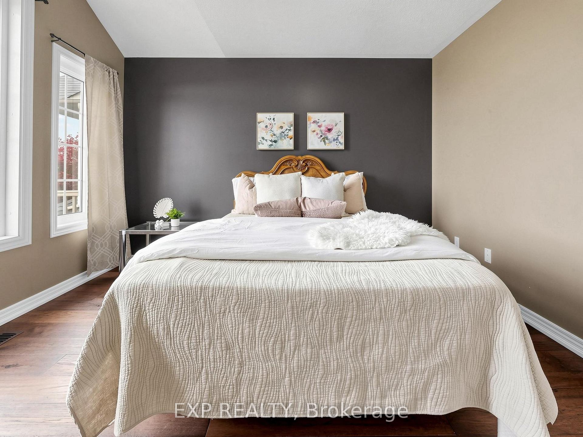 Photo 27 of 74 Darius Harns Drive, Whitby, Brooklin — HOMEH
