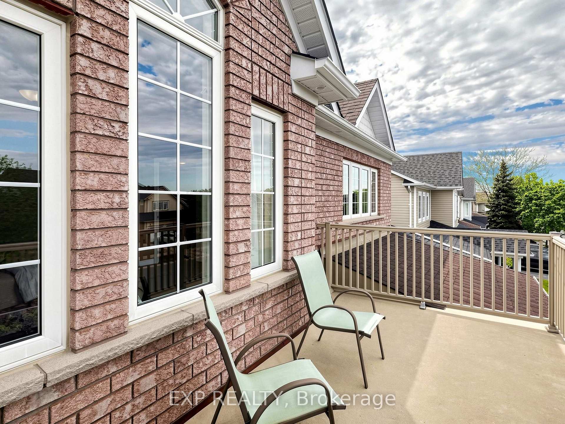 Photo 40 of 74 Darius Harns Drive, Whitby, Brooklin — HOMEH