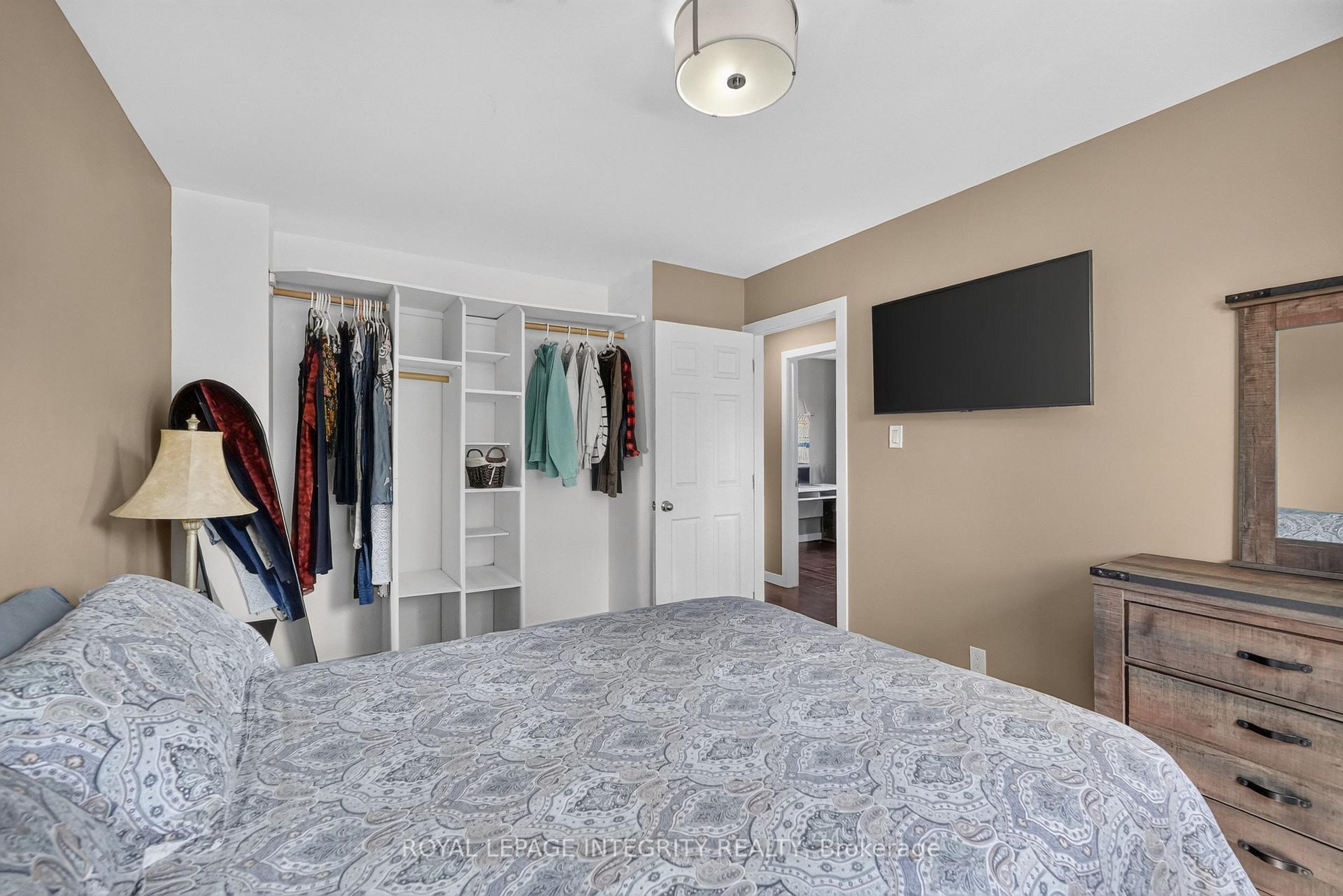 Photo 17 of 127 Morton Drive, Ottawa, Kanata - Glencairn/Hazeldean — HOMEH
