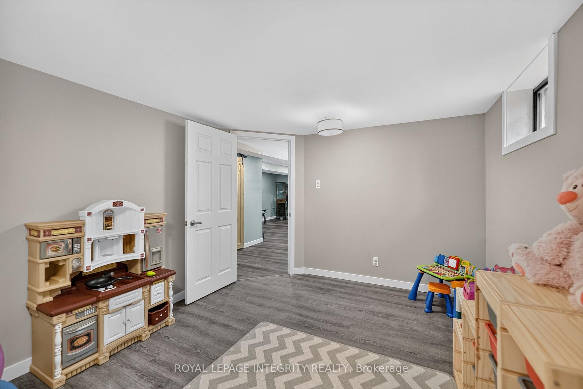Photo 30 of 127 Morton Drive, Ottawa, Kanata - Glencairn/Hazeldean — HOMEH