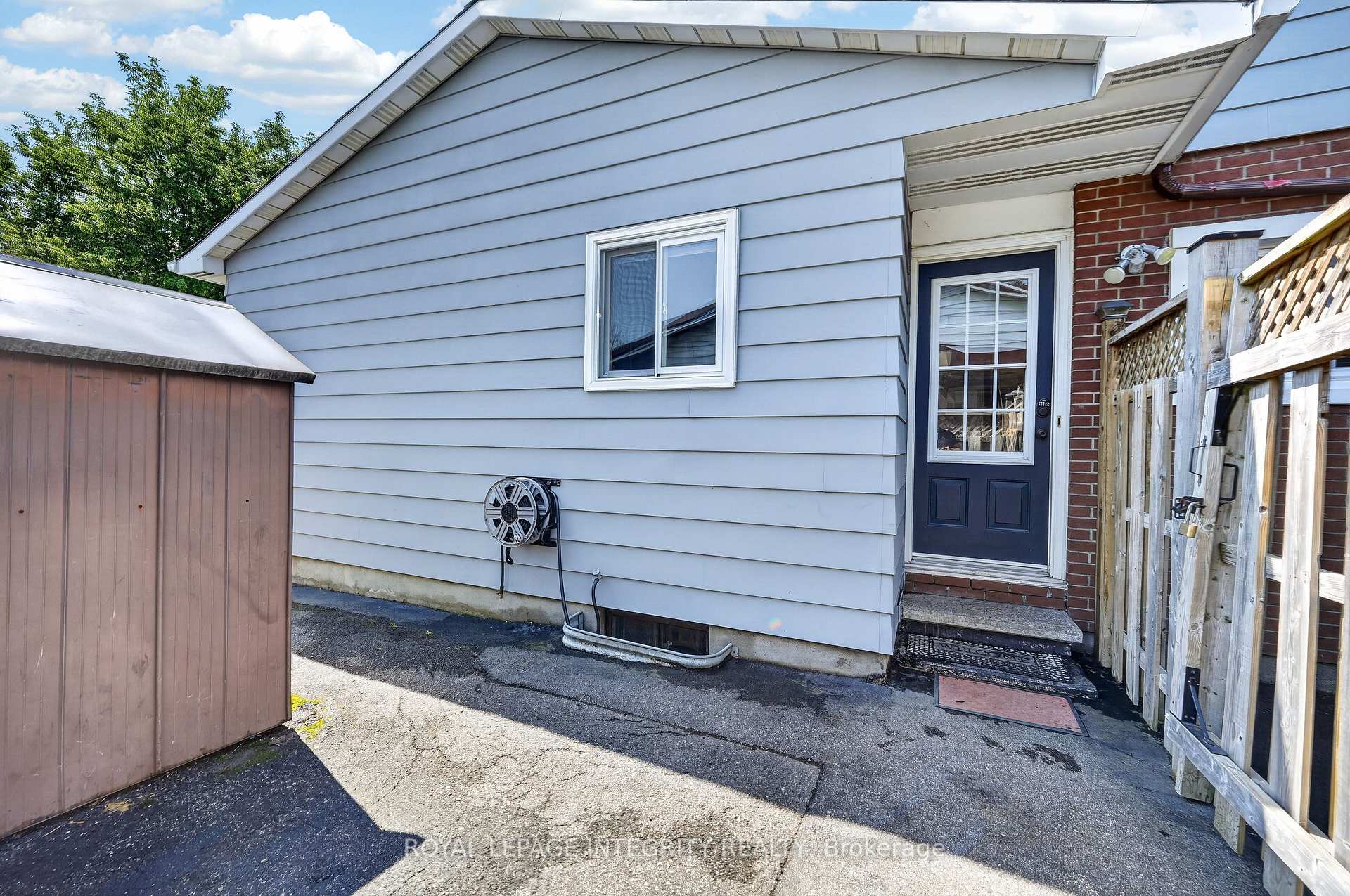 Photo 32 of 127 Morton Drive, Ottawa, Kanata - Glencairn/Hazeldean — HOMEH