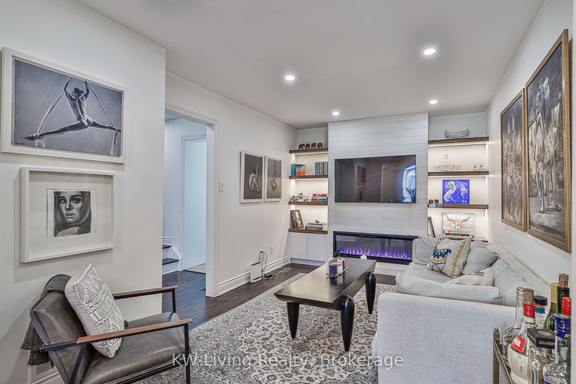 Photo 16 of 28 Jaimie Road, Vaughan, Brownridge — HOMEH