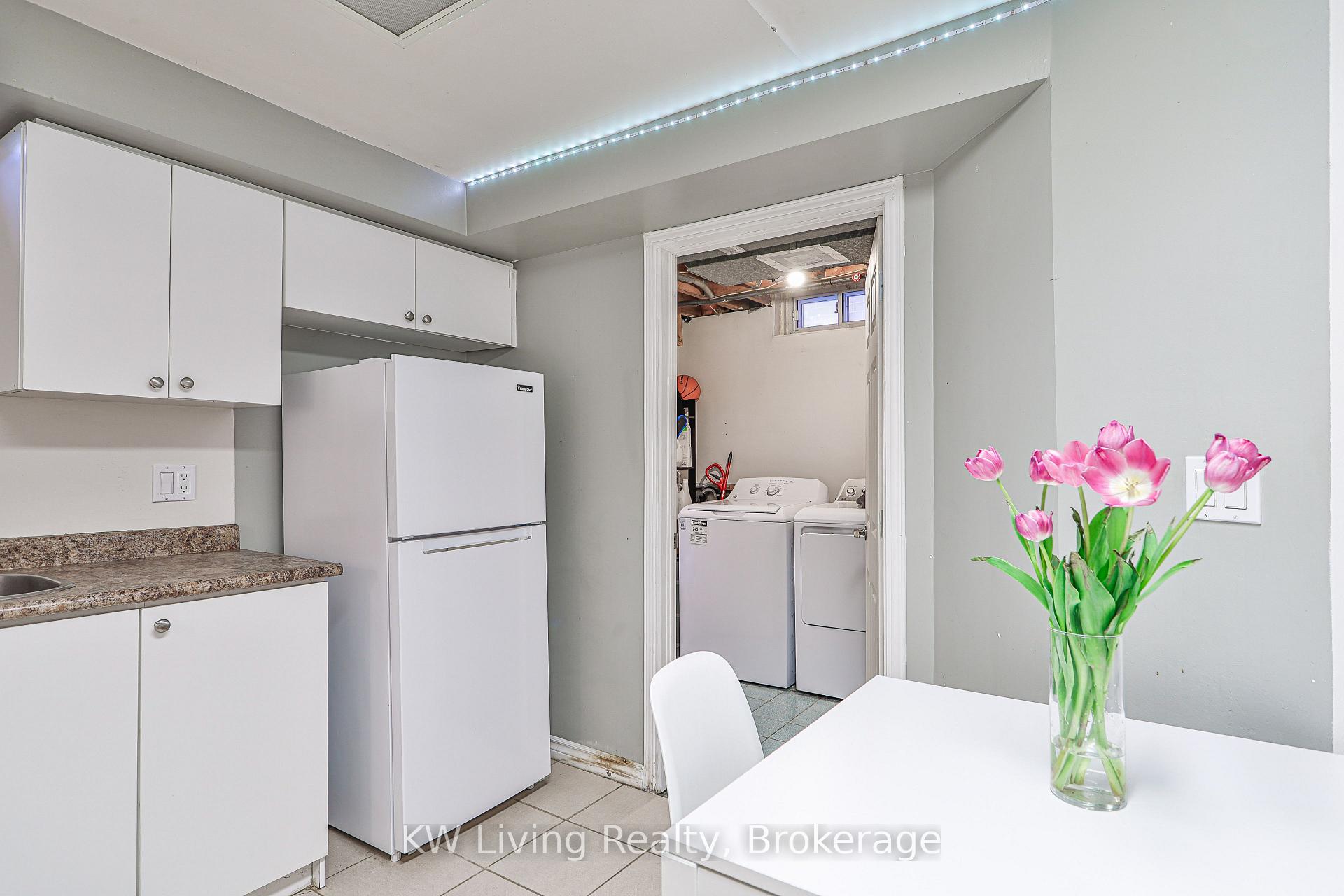Photo 34 of 28 Jaimie Road, Vaughan, Brownridge — HOMEH