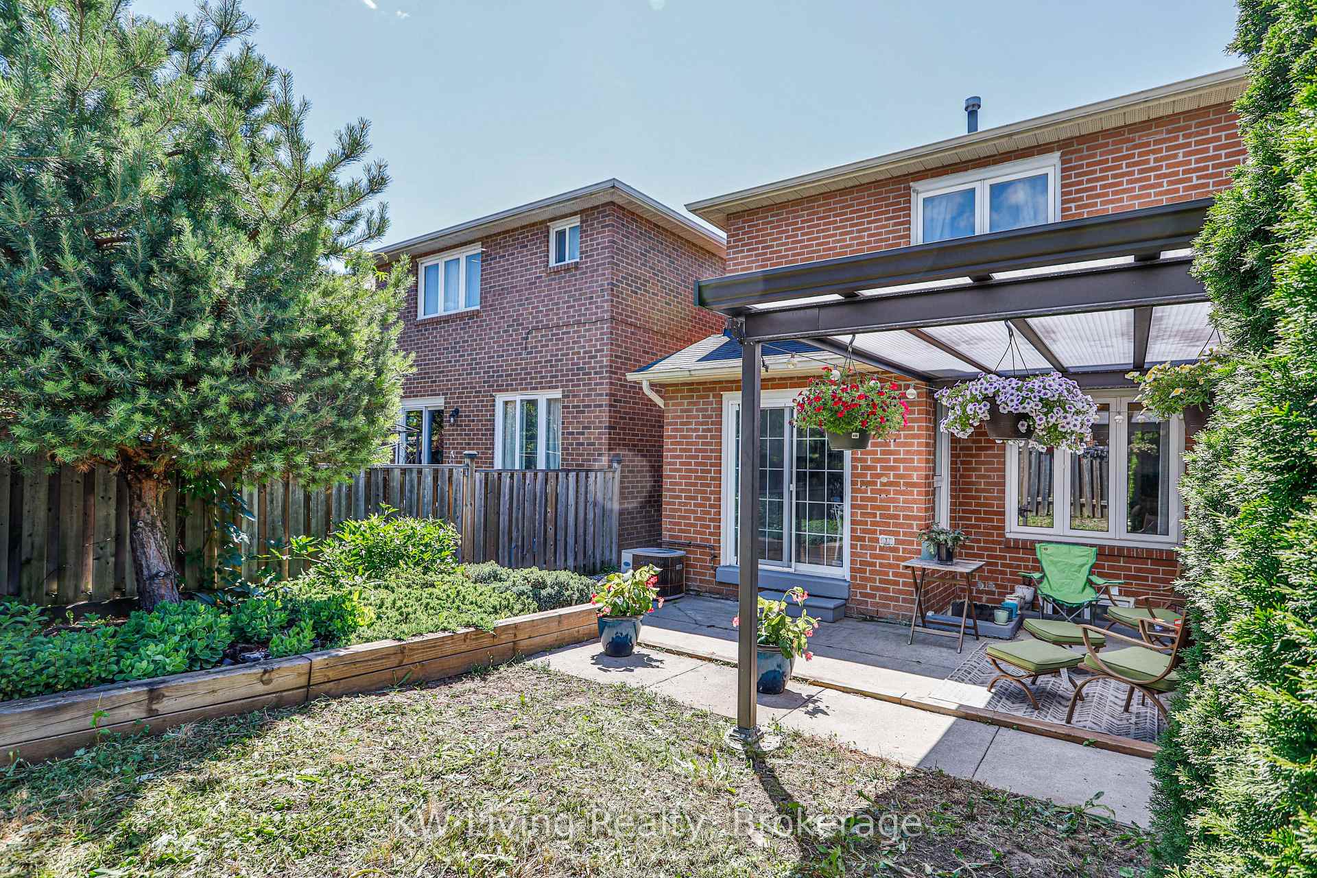 Photo 38 of 28 Jaimie Road, Vaughan, Brownridge — HOMEH
