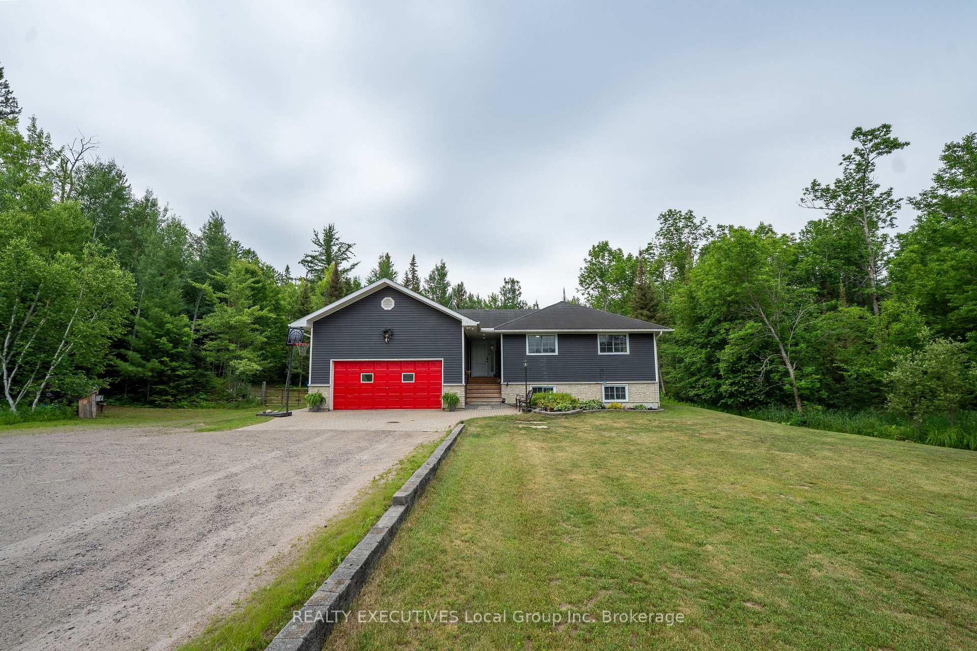 Photo 3 of 863 Highway 654, Callander — HOMEH