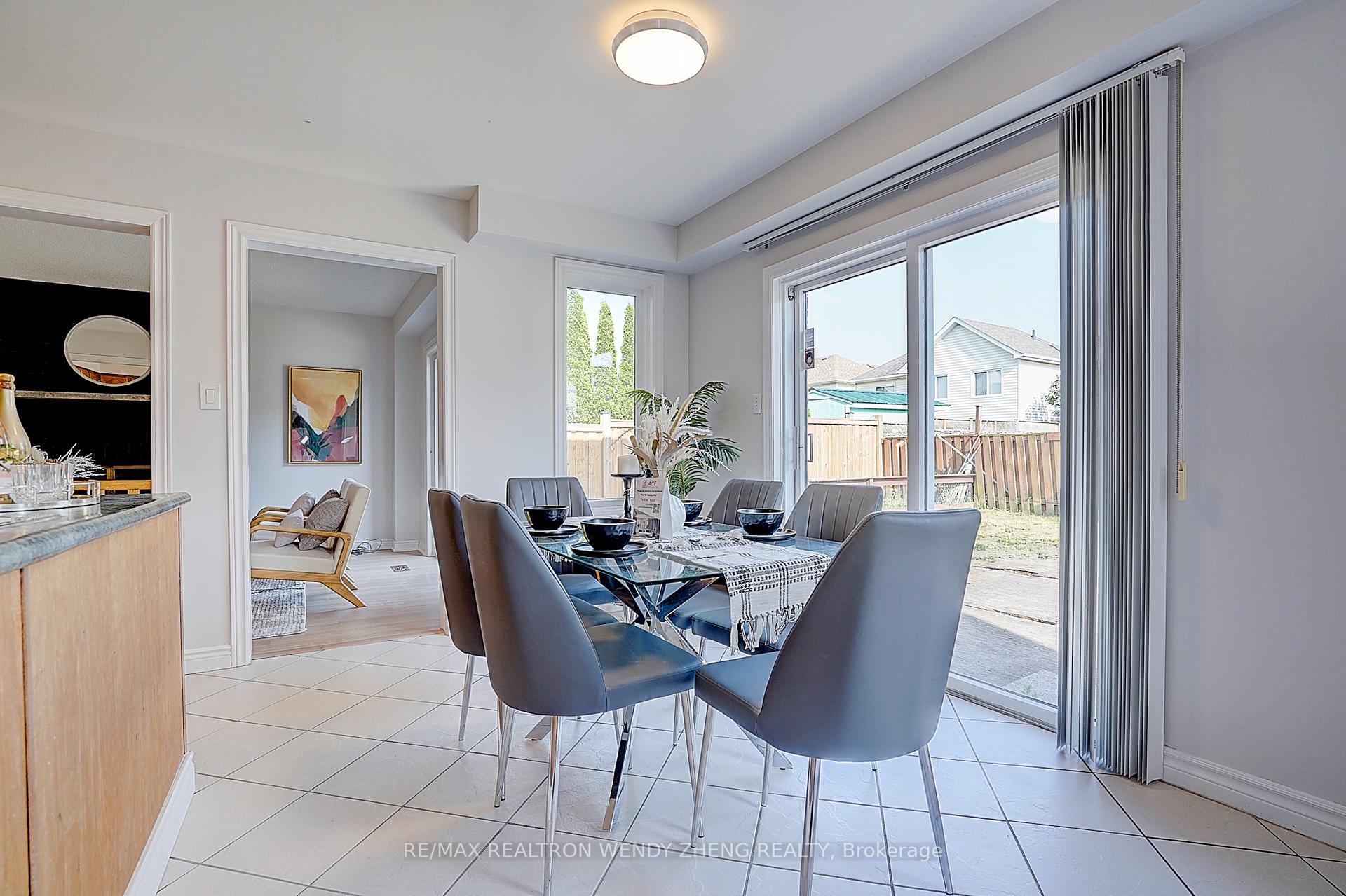 Photo 15 of 17 Pebblebeach Drive, Clarington, Courtice — HOMEH