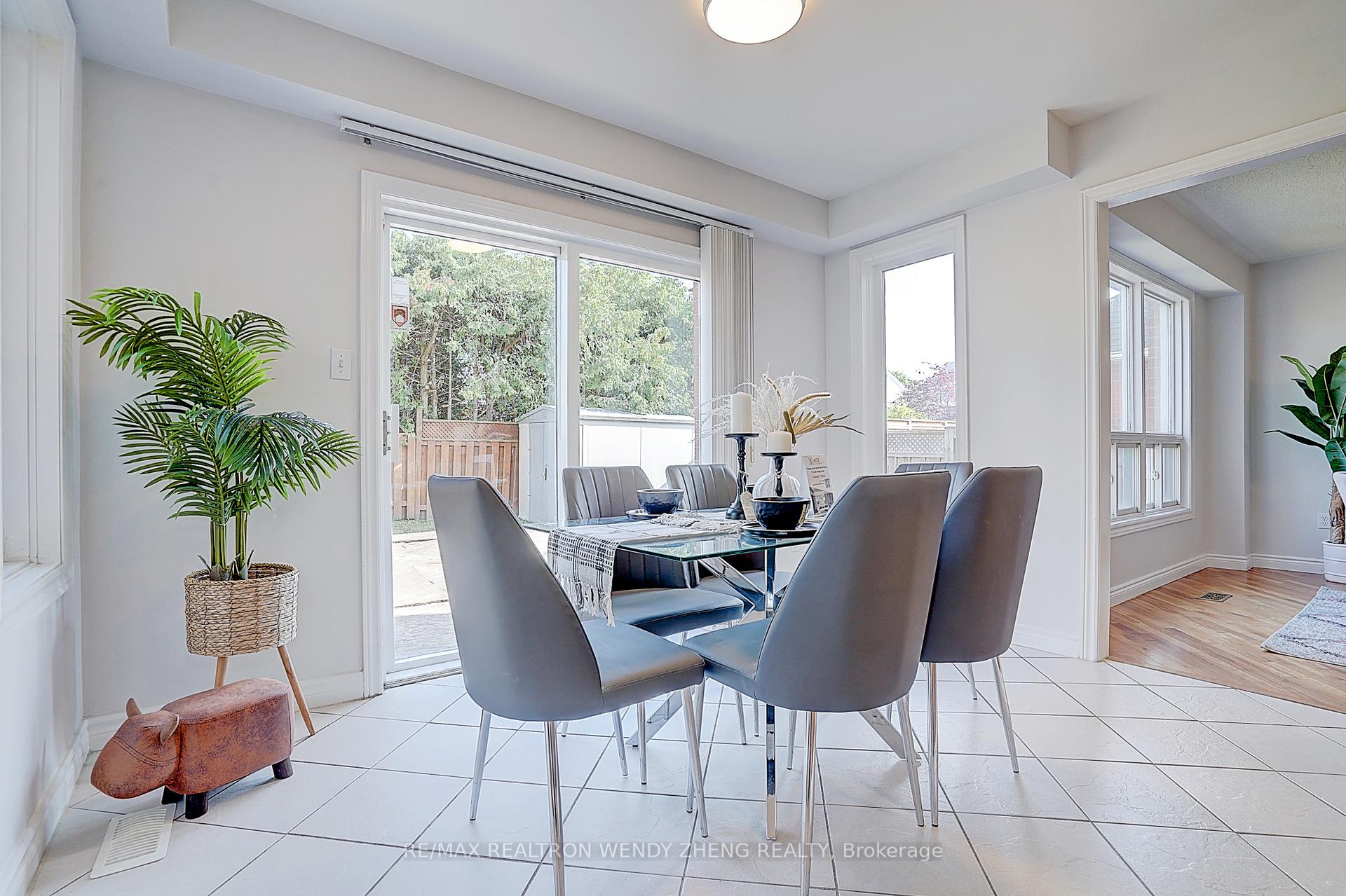 Photo 18 of 17 Pebblebeach Drive, Clarington, Courtice — HOMEH