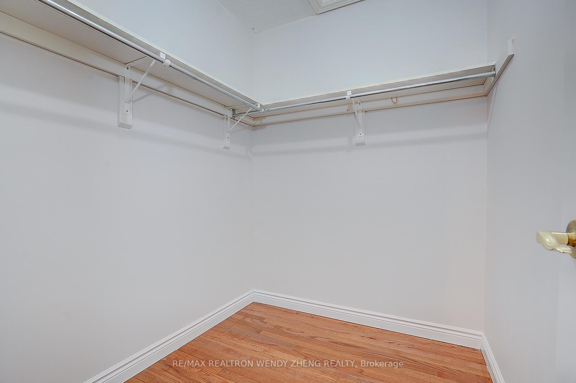Photo 30 of 17 Pebblebeach Drive, Clarington, Courtice — HOMEH