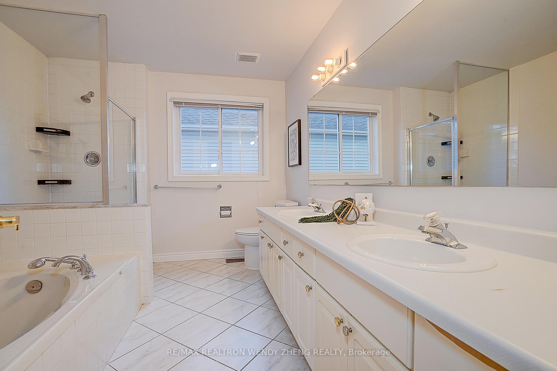 Photo 31 of 17 Pebblebeach Drive, Clarington, Courtice — HOMEH