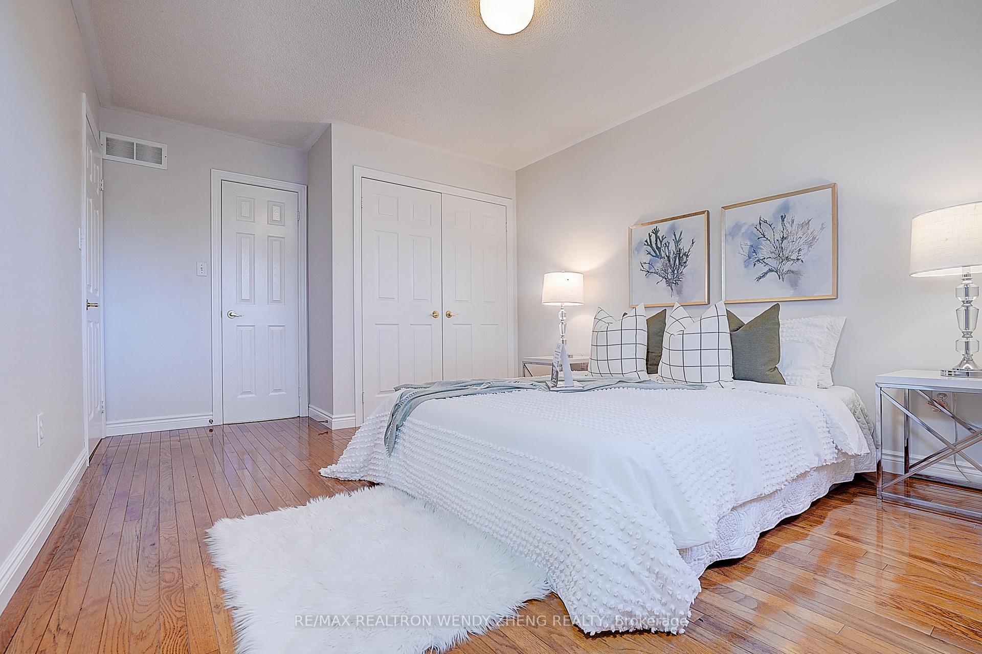 Photo 34 of 17 Pebblebeach Drive, Clarington, Courtice — HOMEH