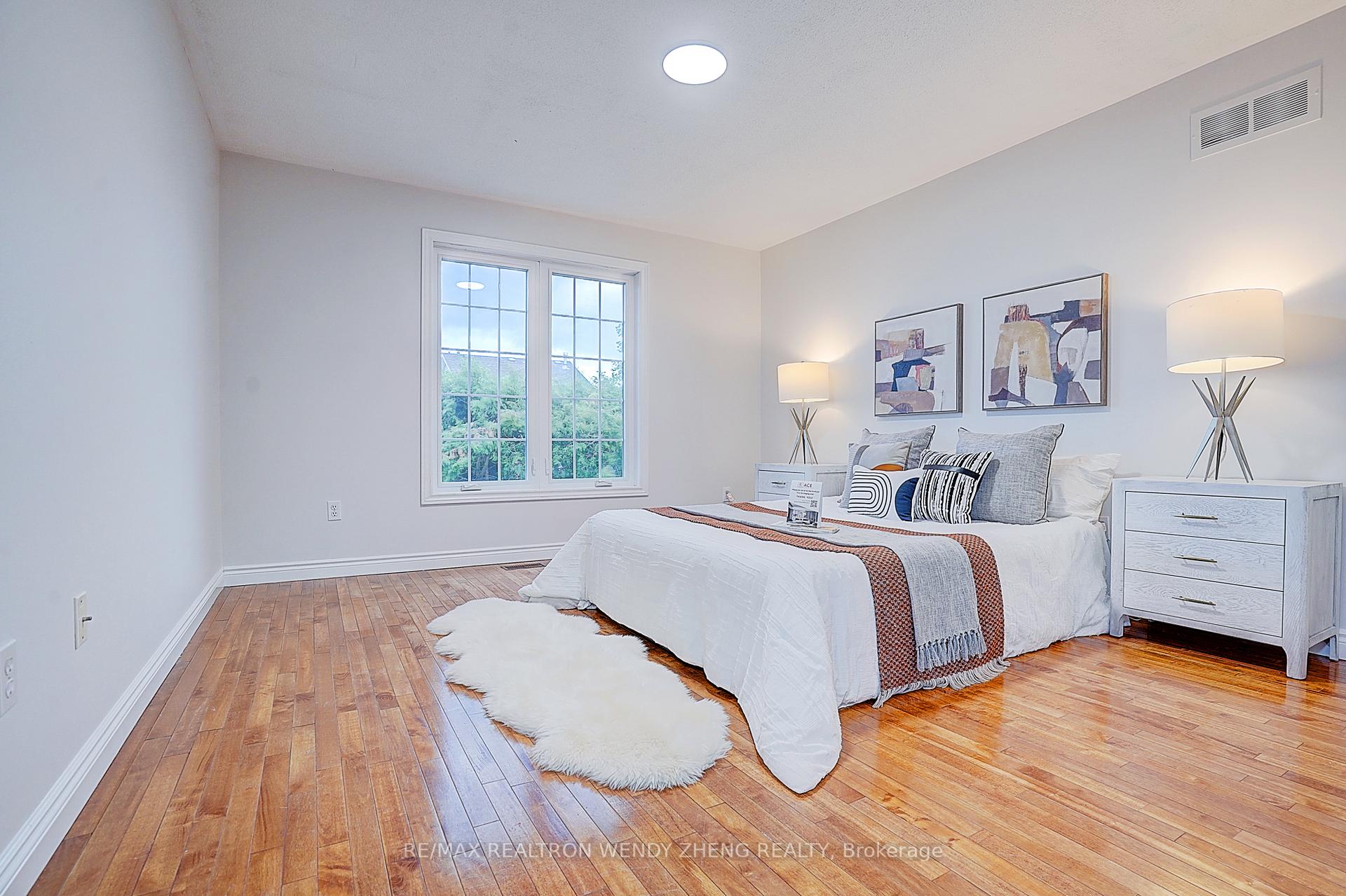 Photo 35 of 17 Pebblebeach Drive, Clarington, Courtice — HOMEH