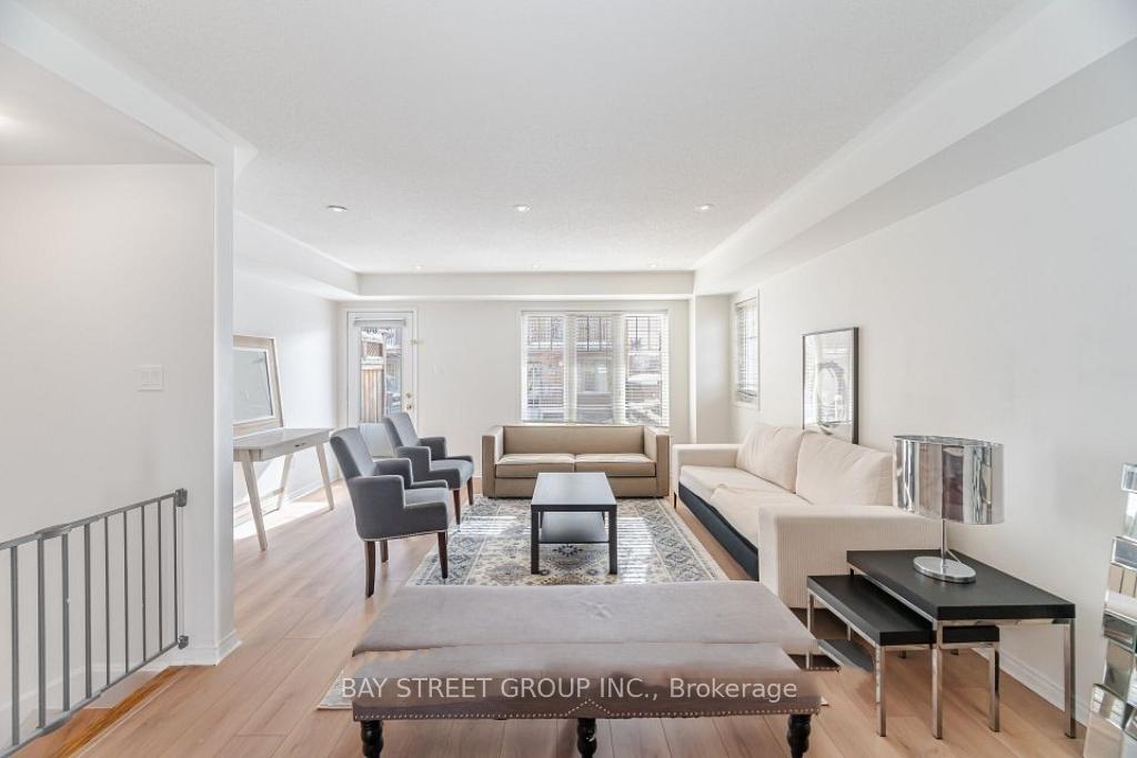 Photo 5 of Unit 83, 3250 Bentley Drive, Mississauga, Churchill Meadows — HOMEH