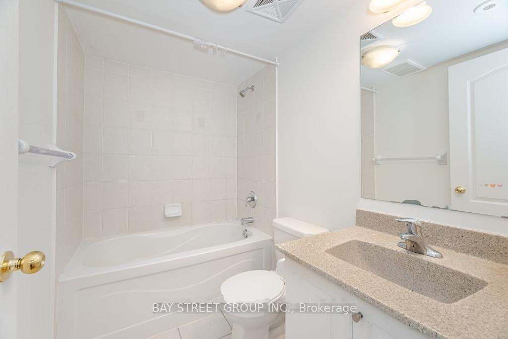 Photo 10 of Unit 83, 3250 Bentley Drive, Mississauga, Churchill Meadows — HOMEH