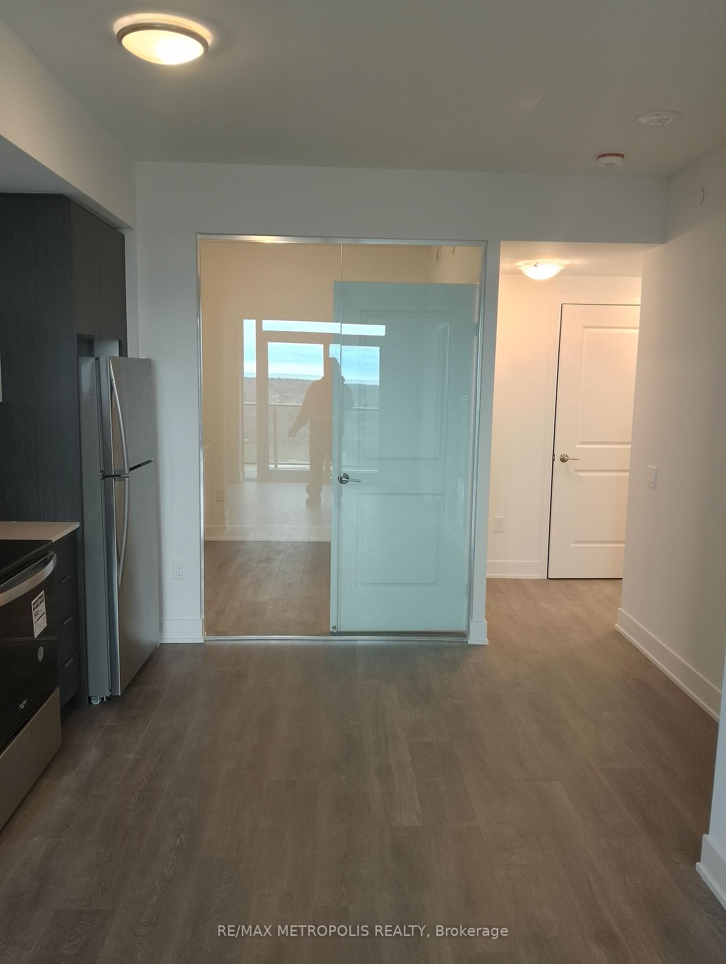 Photo 2 of Unit 1110, 204 Burnhamthorpe Road E, Mississauga, Mississauga Valleys — HOMEH