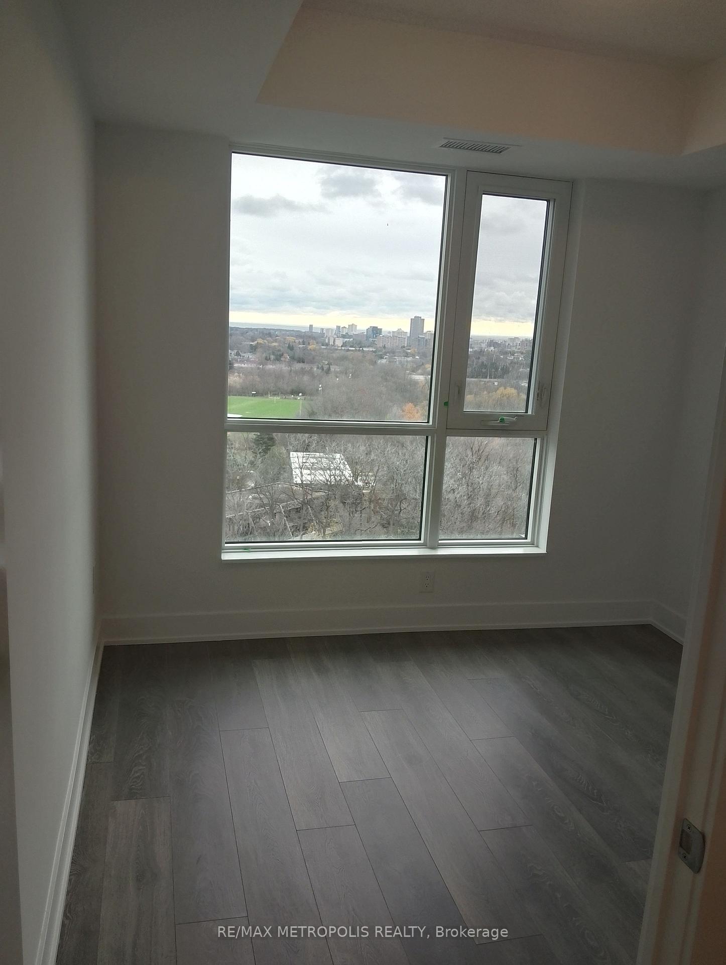 Photo 12 of Unit 1110, 204 Burnhamthorpe Road E, Mississauga, Mississauga Valleys — HOMEH