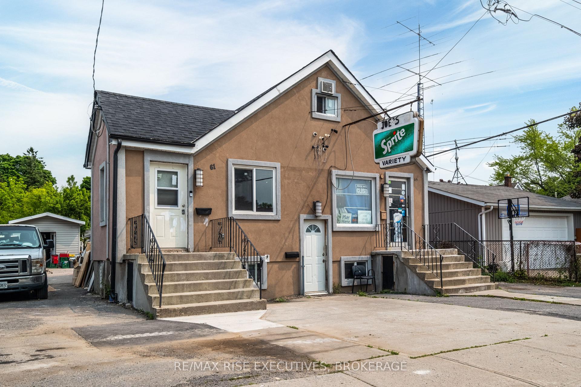Photo 2 of 61 Seventh Avenue, Kingston, East of Sir John A. Blvd — HOMEH