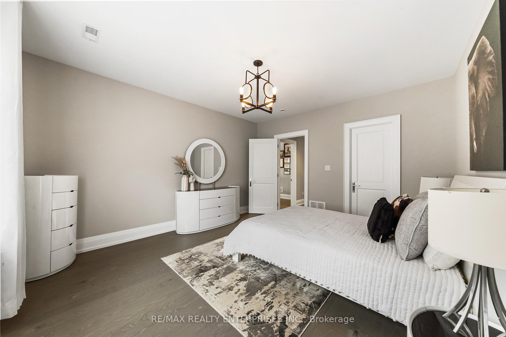 Photo 35 of 6628 Rothschild Trail, Mississauga, Meadowvale Village — HOMEH