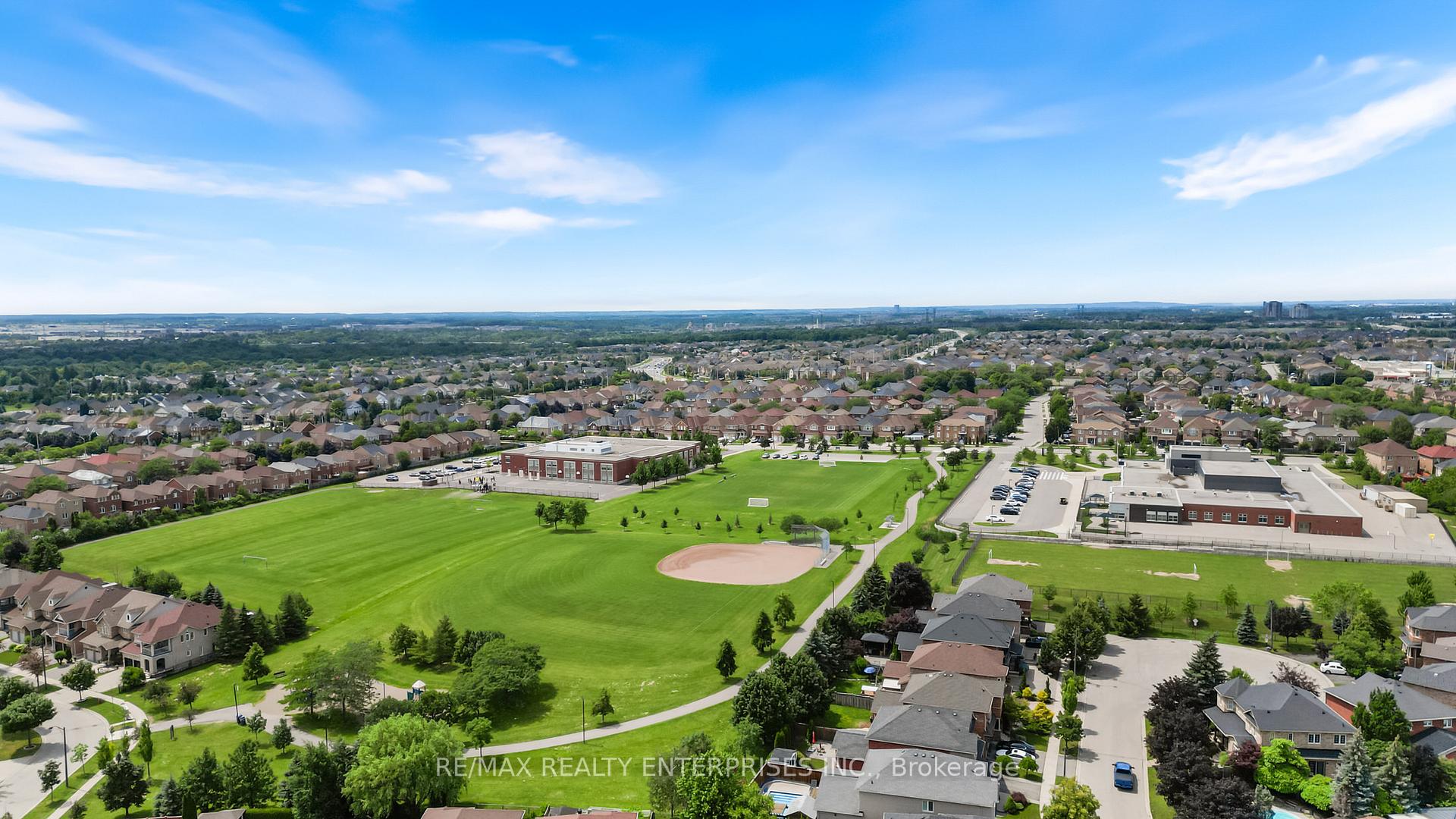 Photo 48 of 6628 Rothschild Trail, Mississauga, Meadowvale Village — HOMEH