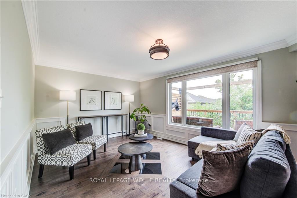 Photo 14 of 182 Kerwood Drive, Cambridge, Hespeler Village — HOMEH