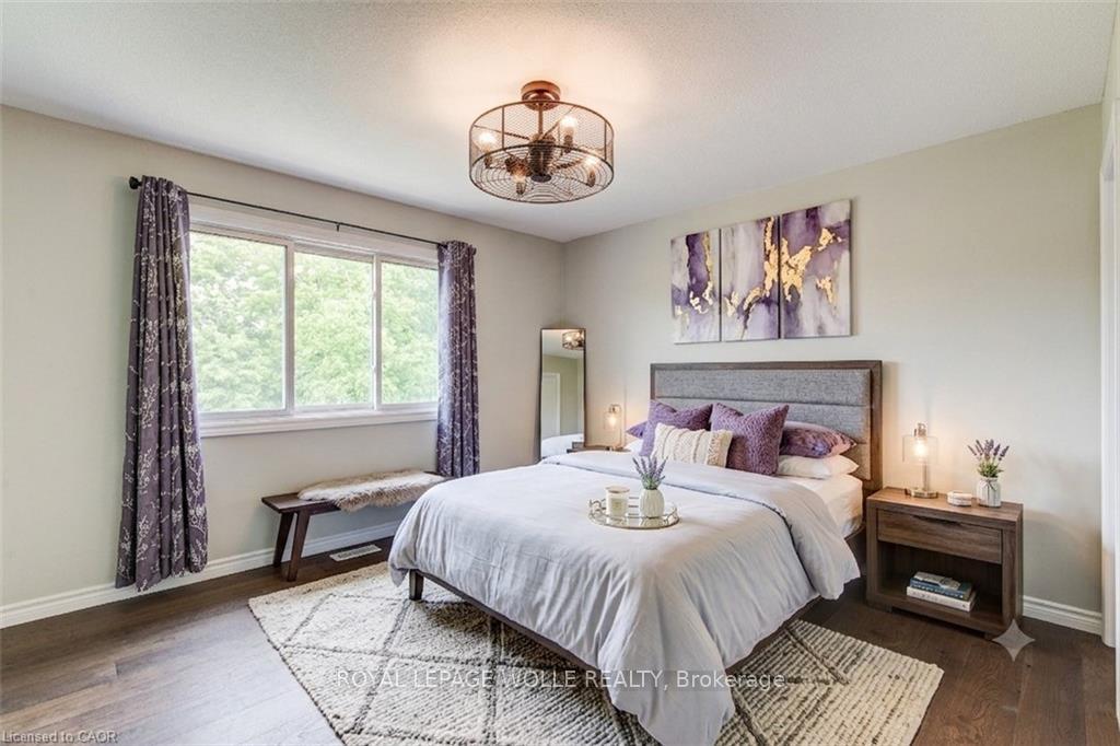 Photo 19 of 182 Kerwood Drive, Cambridge, Hespeler Village — HOMEH