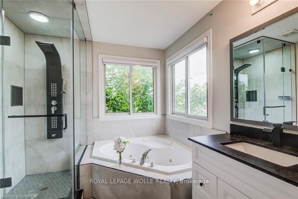 Photo 22 of 182 Kerwood Drive, Cambridge, Hespeler Village — HOMEH