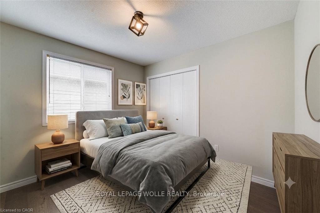 Photo 23 of 182 Kerwood Drive, Cambridge, Hespeler Village — HOMEH