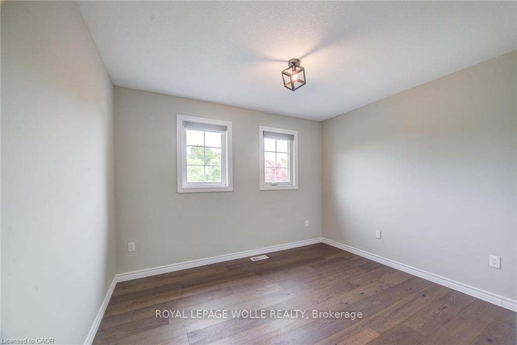Photo 27 of 182 Kerwood Drive, Cambridge, Hespeler Village — HOMEH