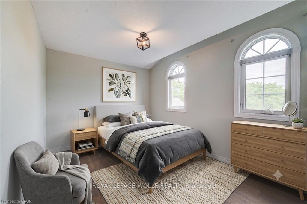 Photo 29 of 182 Kerwood Drive, Cambridge, Hespeler Village — HOMEH