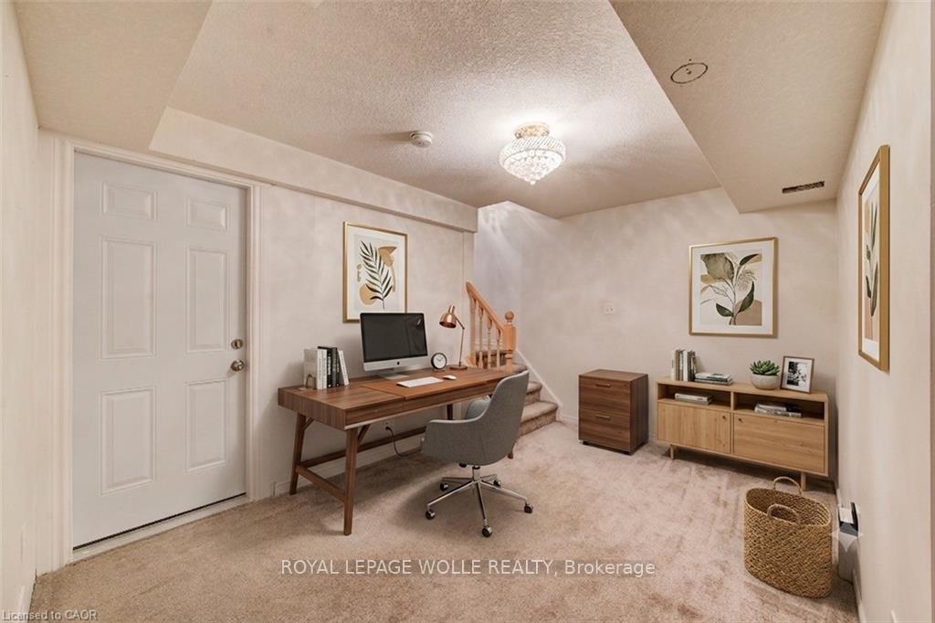 Photo 33 of 182 Kerwood Drive, Cambridge, Hespeler Village — HOMEH