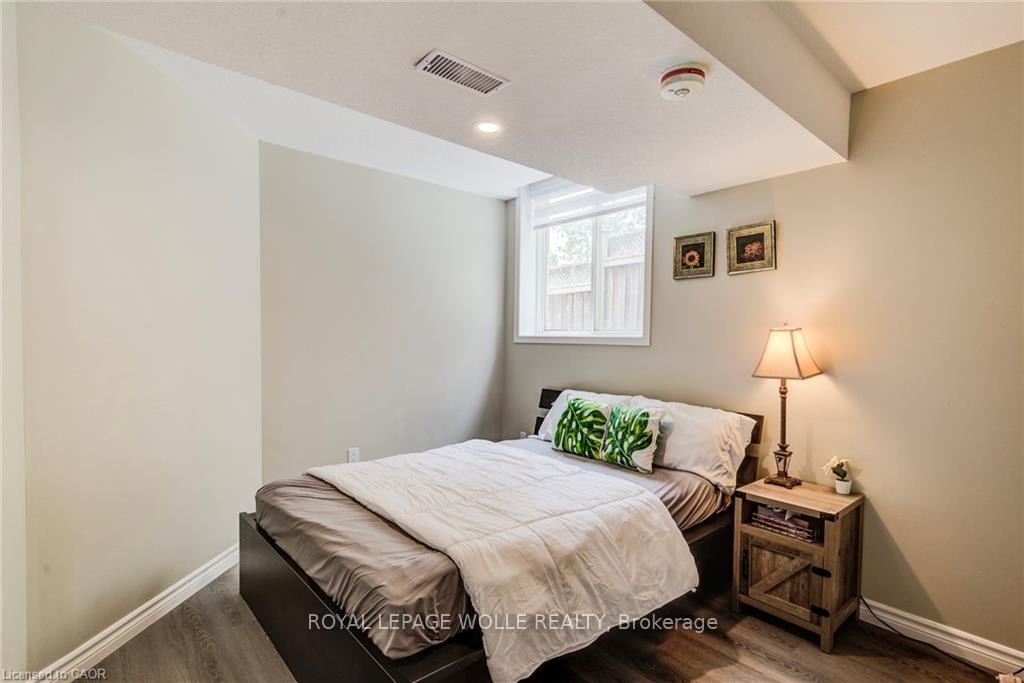 Photo 36 of 182 Kerwood Drive, Cambridge, Hespeler Village — HOMEH