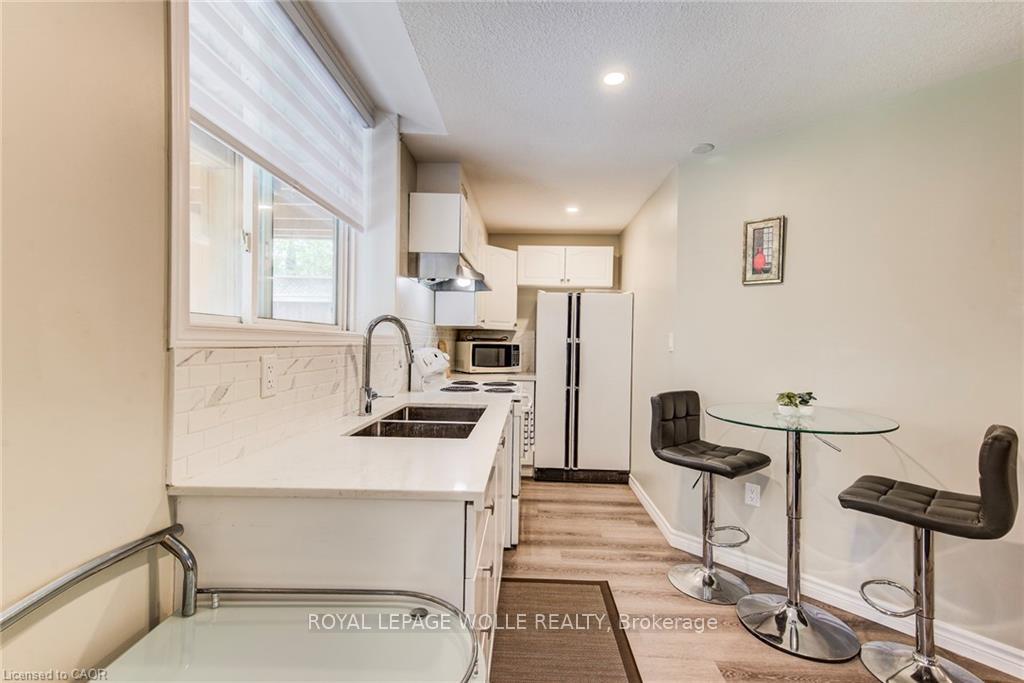 Photo 41 of 182 Kerwood Drive, Cambridge, Hespeler Village — HOMEH