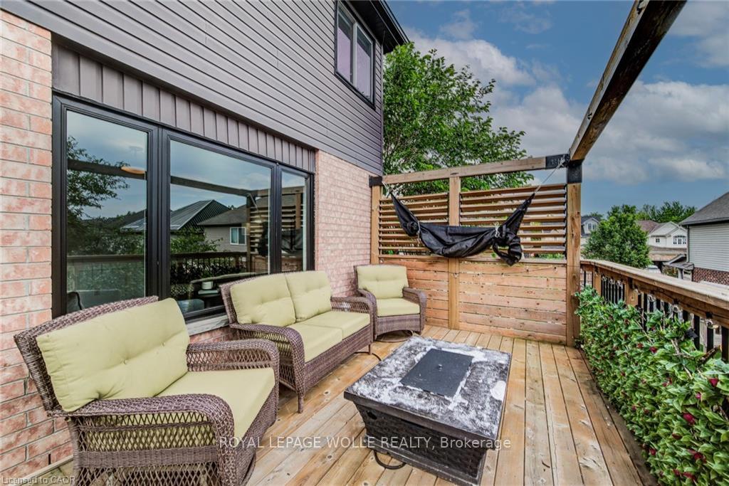Photo 44 of 182 Kerwood Drive, Cambridge, Hespeler Village — HOMEH