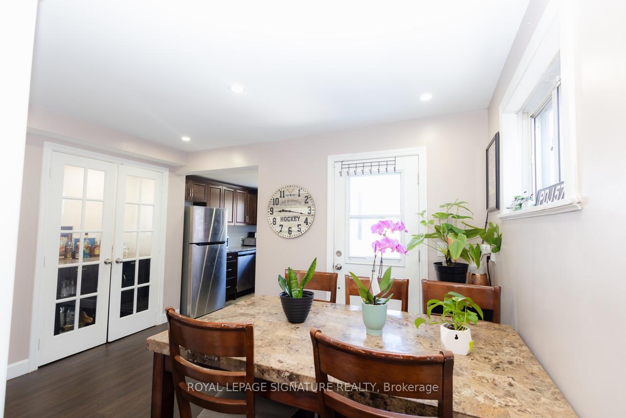 Photo 10 of 317 Britannia Avenue, Hamilton, Homeside — HOMEH