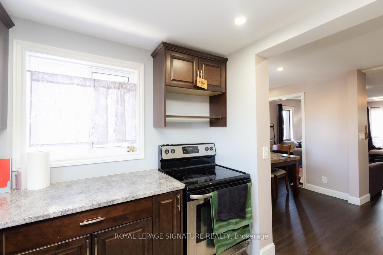 Photo 16 of 317 Britannia Avenue, Hamilton, Homeside — HOMEH